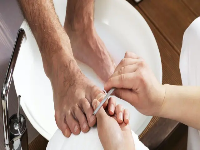 خدمات آرایشی مردانه؛ راهی برای آراستگی، اعتمادبه نفس و جذابیت بیشتر