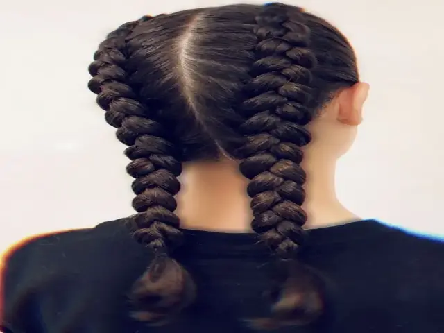 بافت مو زنانه؛ هنری ظریف برای زیبایی و استایل ماندگار
